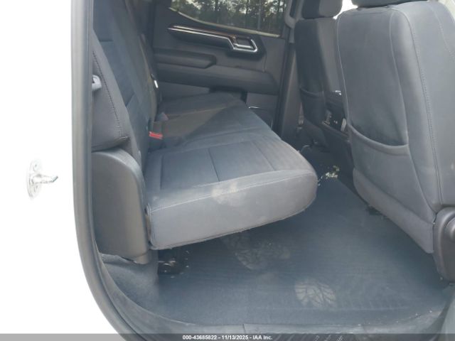 2024 CHEVROLET SILVERADO 1500 3GCUDFED0RG265028 Photo 7