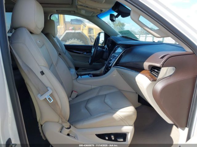 2017 CADILLAC ESCALADE ESV 1GYS3HKJ8HR266128 Photo 4