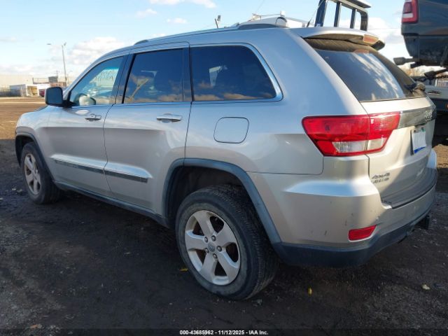 2011 JEEP GRAND CHEROKEE 1J4RR4GG2BC610498 Photo 2