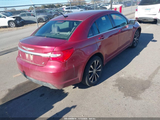 Продажа на аукционе авто 2013 Chrysler 200 Touring, vin: 1C3CCBBB3DN516560, номер лота: 43686019