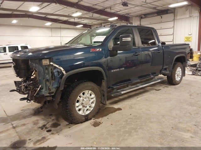 2022 CHEVROLET SILVERADO 3500HD 1GC4YTEY5NF125624 Photo 1