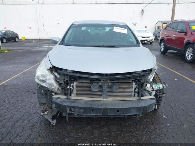 Nissan Altima 2.5 S 2015 1N4AL3AP3FC576042 Image 13