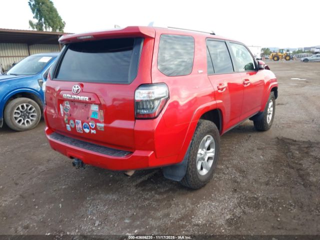 2017 TOYOTA 4RUNNER JTEBU5JR6H5447661 Photo 3