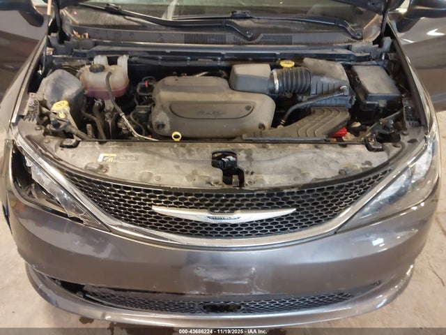 Продаж на аукціоні авто 2021 Chrysler Voyager Lxi, vin: 2C4RC1DGXMR513005, номер лоту: 43686224