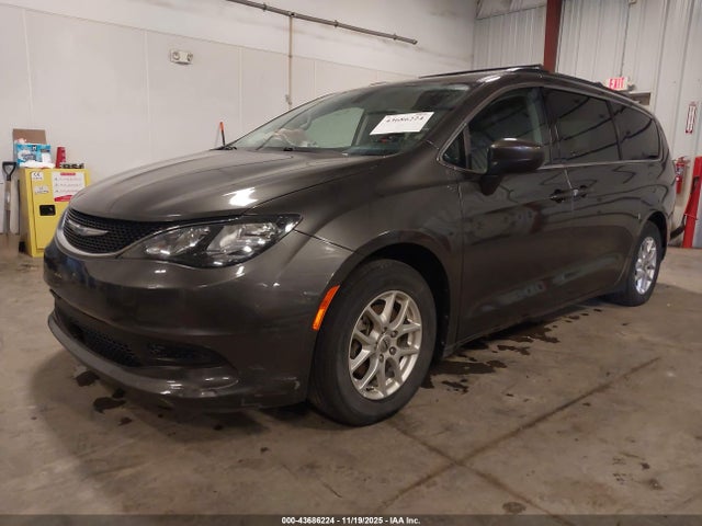 Продаж на аукціоні авто 2021 Chrysler Voyager Lxi, vin: 2C4RC1DGXMR513005, номер лоту: 43686224