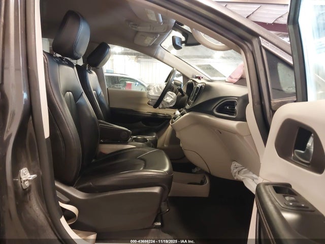 Продаж на аукціоні авто 2021 Chrysler Voyager Lxi, vin: 2C4RC1DGXMR513005, номер лоту: 43686224