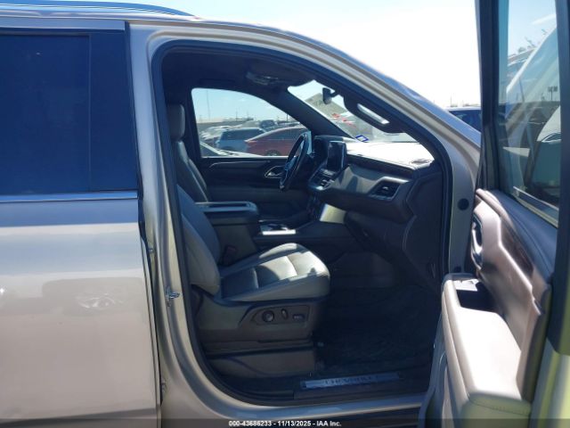 2021 CHEVROLET SUBURBAN 1GNSCCKD2MR473697 Photo 4