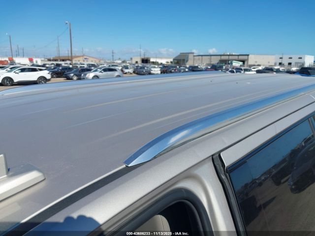 2021 CHEVROLET SUBURBAN 1GNSCCKD2MR473697 Photo 5