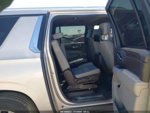2021 CHEVROLET SUBURBAN 1GNSCCKD2MR473697 Photo 7