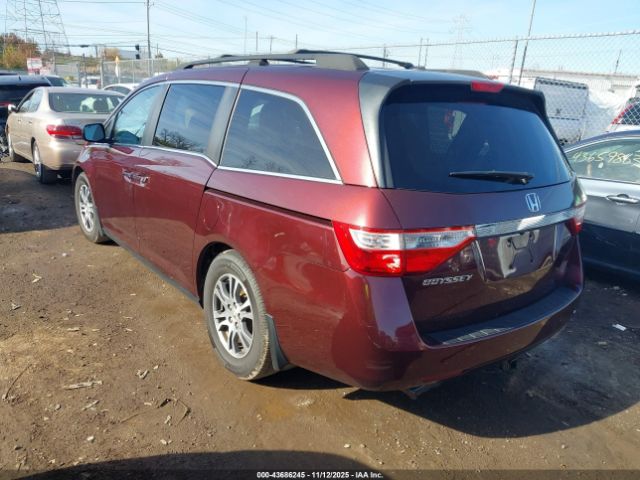 2013 HONDA ODYSSEY 5FNRL5H64DB016374 Photo 2