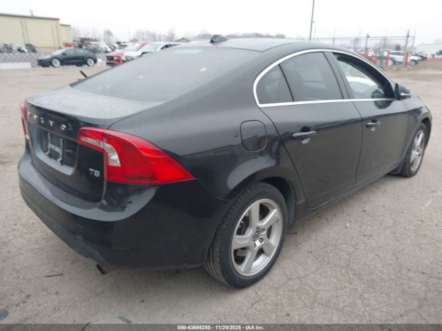 2012 VOLVO S60 YV1622FS3C2120905 Photo 3