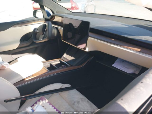 2023 TESLA MODEL X 7SAXCAE5XPF380978 Photo 4