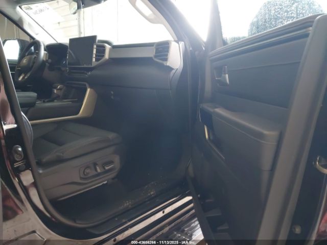 2024 TOYOTA SEQUOIA 7SVAAABA8RX024831 Photo 4