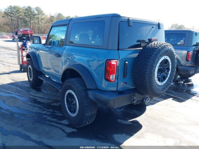 2023 FORD BRONCO 1FMDE5CH3PLB49797 Photo 2