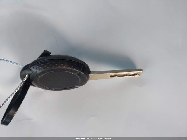 2007 MINI COOPER S WMWRH33587TL95236 Photo 10