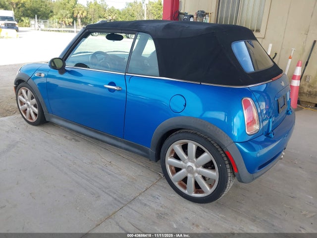 2007 MINI COOPER S WMWRH33587TL95236 Photo 2