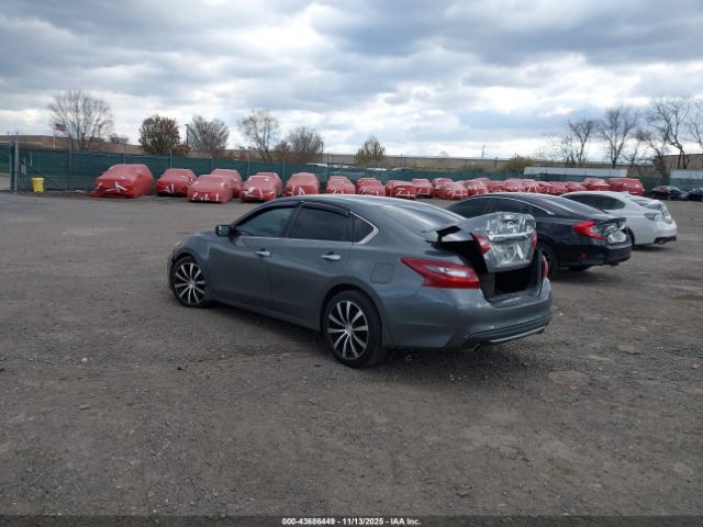 2018 NISSAN ALTIMA 1N4AL3AP4JC102738 Photo 2