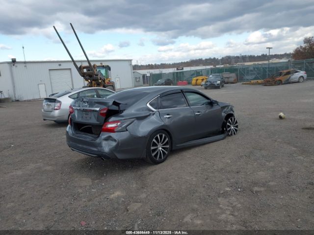 2018 NISSAN ALTIMA 1N4AL3AP4JC102738 Photo 3