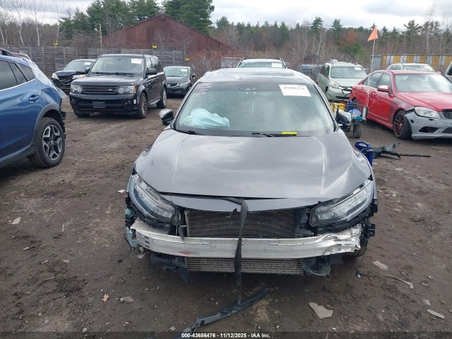 JHMFC1F93JX009554 Honda Civic Touring