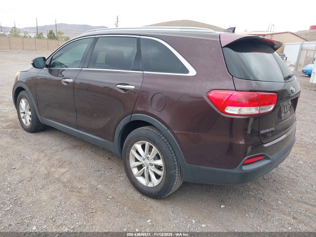 2016 KIA SORENTO 5XYPG4A36GG026407 Photo 2