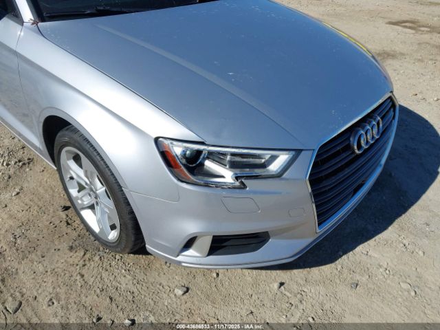 2018 AUDI A3 WAUAUHFF0J1056161 Photo 5