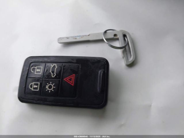 2018 VOLVO V60 CROSS COUNTRY YV440MWK7J2054092 Photo 10