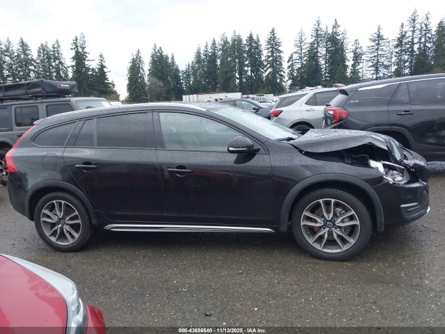 YV440MWK7J2054092 Volvo V60 Cross Country T5