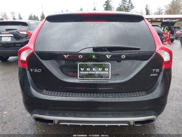 YV440MWK7J2054092 Volvo V60 Cross Country T5