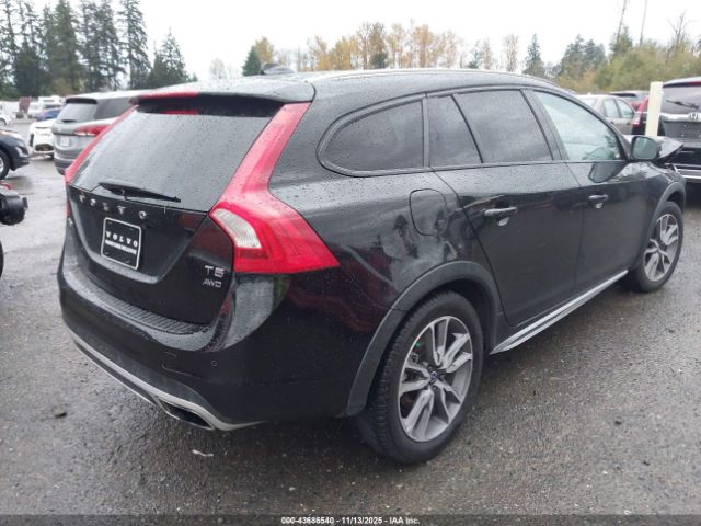 2018 VOLVO V60 CROSS COUNTRY YV440MWK7J2054092 Photo 3