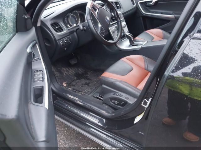 2018 VOLVO V60 CROSS COUNTRY YV440MWK7J2054092 Photo 4