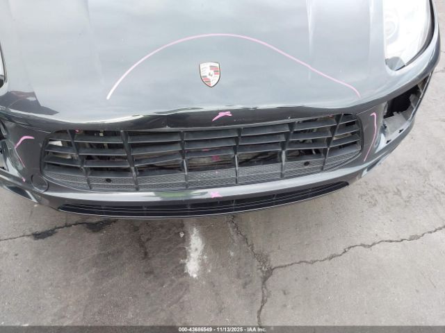 2018 PORSCHE MACAN WP1AA2A57JLB12705 Photo 5