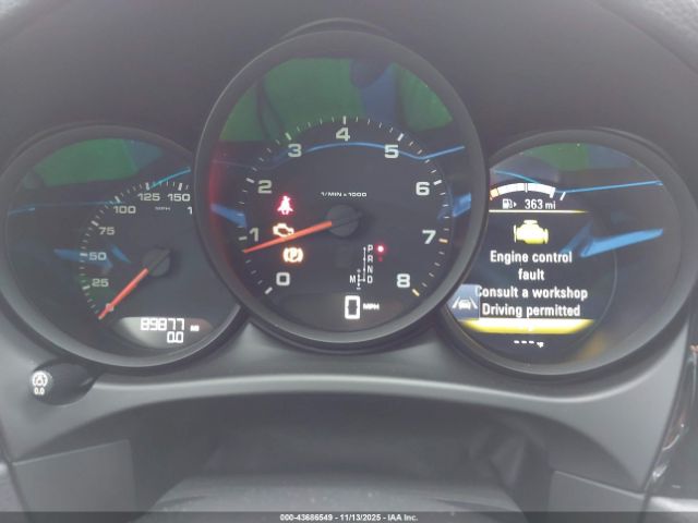 2018 PORSCHE MACAN WP1AA2A57JLB12705 Photo 6