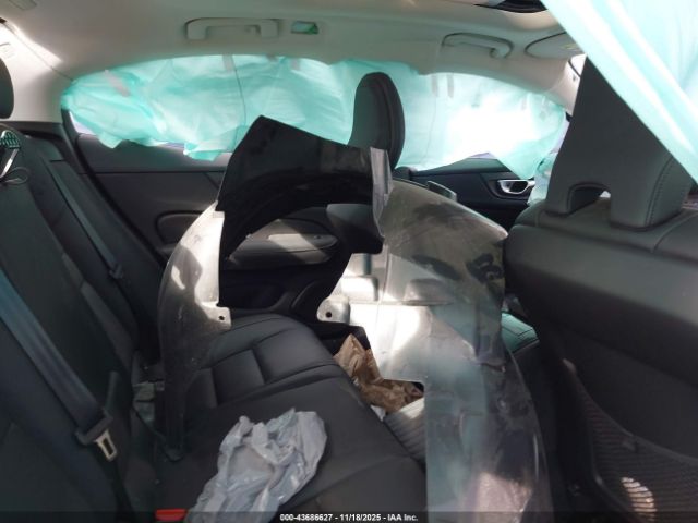 2024 VOLVO S60 RECHARGE PLUG-IN HYBRID 7JRH60FL6RG326717 Photo 7