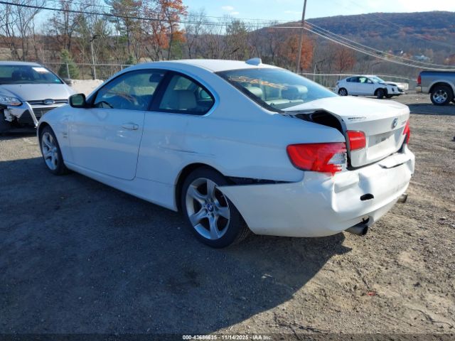 2011 BMW 335I WBAKF9C52BE619673 Photo 2