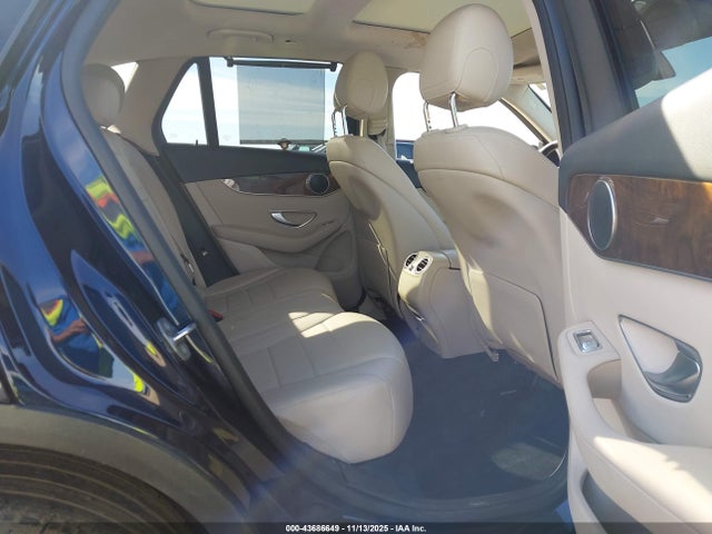 2017 MERCEDES-BENZ GLC 300 WDC0G4JBXHF132639 Photo 7