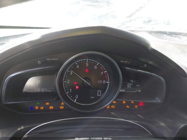 2018 MAZDA MAZDA3 3MZBN1M32JM220949 Photo 6