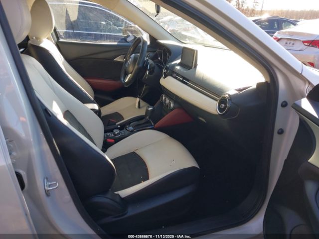 2016 MAZDA CX-3 JM1DKFD78G0133377 Photo 4