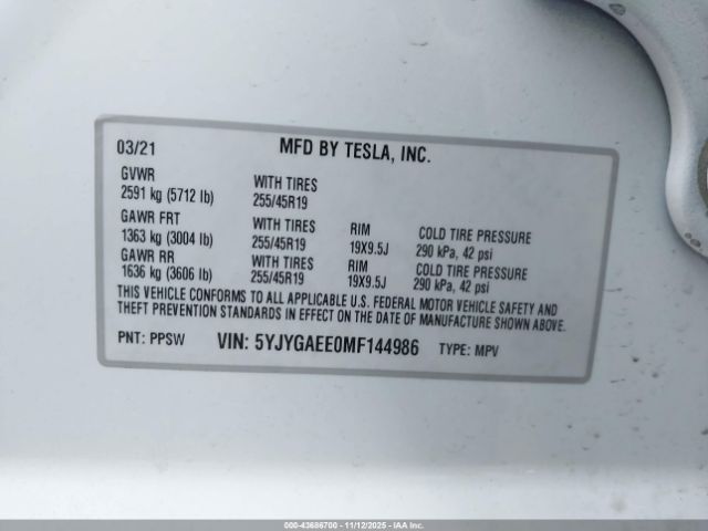 2021 TESLA MODEL Y 5YJYGAEE0MF144986 Photo 8