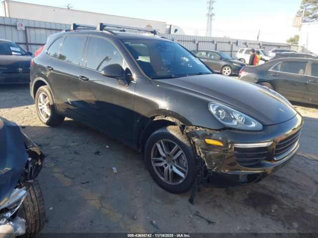2016 PORSCHE CAYENNE WP1AA2A28GKA37999