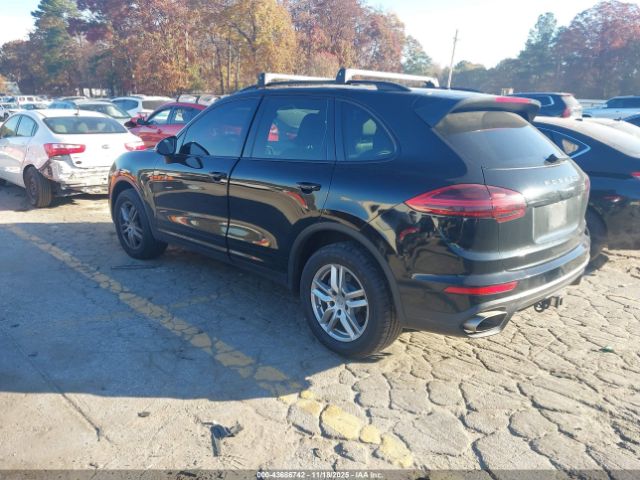 2016 PORSCHE CAYENNE WP1AA2A28GKA37999 Photo 2