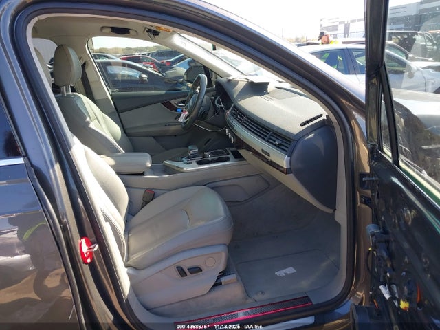 2019 AUDI Q7 WA1AHAF7XKD020995 Photo 4