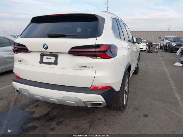 5UX13EU0XS9Y73481 BMW X5 Sdrive40i