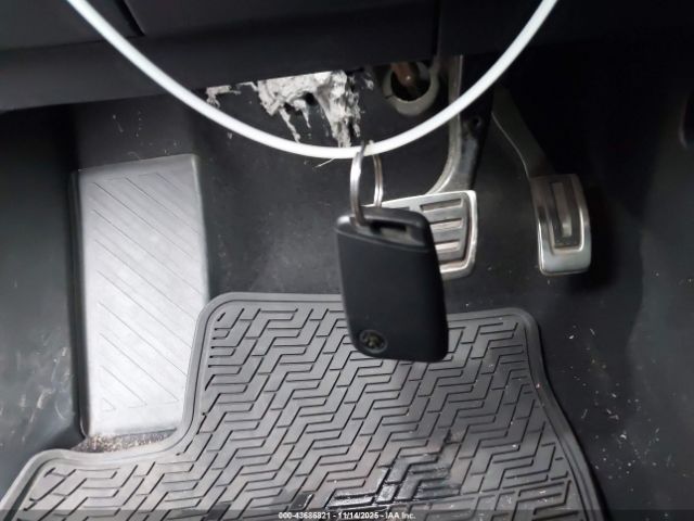 2018 VOLKSWAGEN ATLAS 1V2FR2CA7JC579082 Photo 10