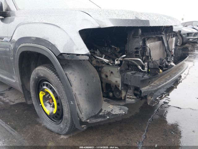 2018 VOLKSWAGEN ATLAS 1V2FR2CA7JC579082 Photo 5