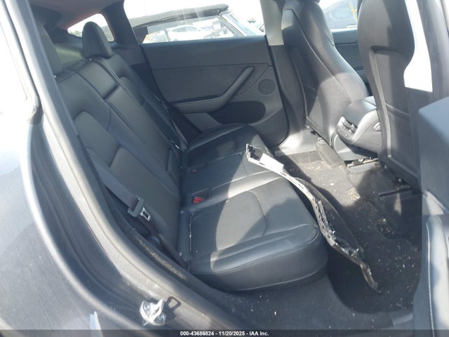 2023 TESLA MODEL Y 7SAYGDEE1PA181258 Photo 7
