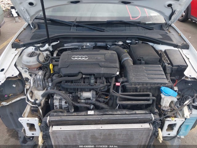 2017 AUDI A3 WAUB8GFF9H1021146 Photo 9