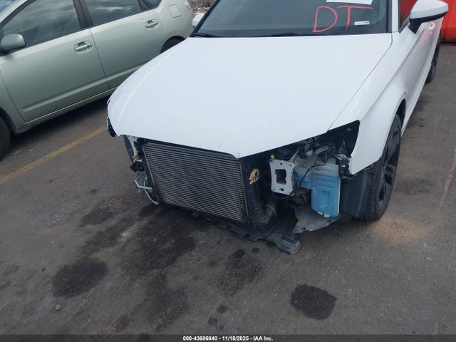 2017 AUDI A3 WAUB8GFF9H1021146 Photo 5