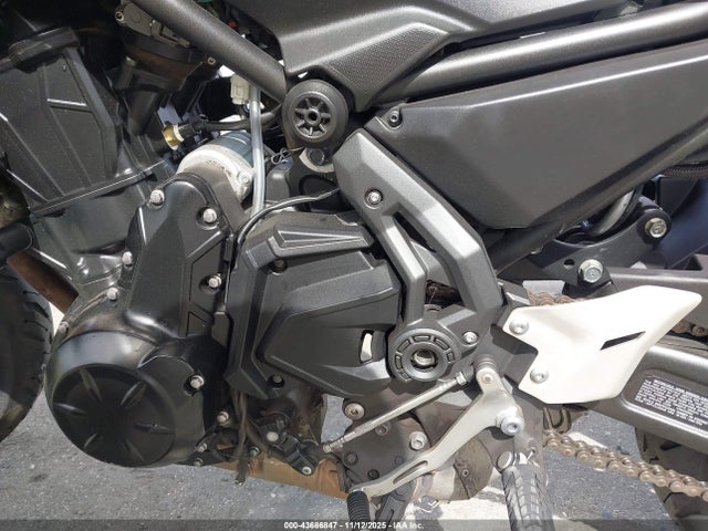 2023 KAWASAKI ER650 ML5EREP18PDA80137 Photo 8
