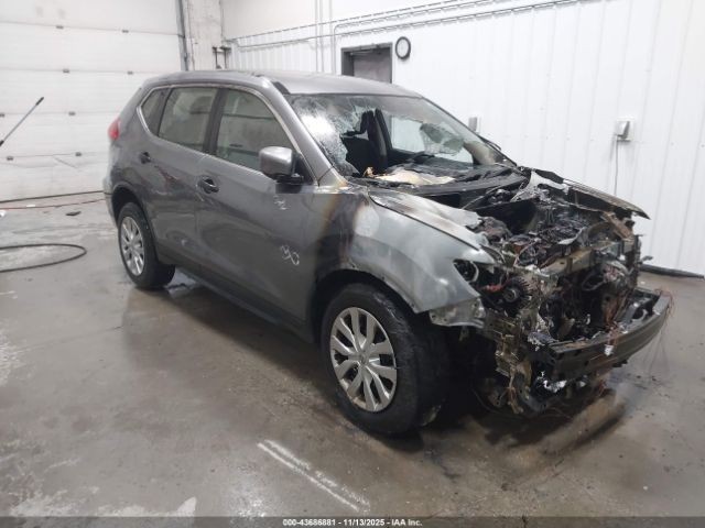 2017 NISSAN ROGUE KNMAT2MVXHP556350