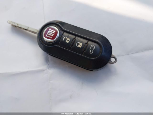 2013 FIAT 500 3C3CFFAR9DT686192 Photo 10